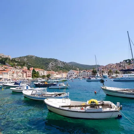 In Hvar With Sea View, Balcony, Air Conditioning, Wi-fi Guest house *
