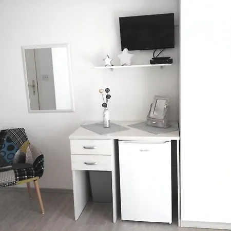 In Hvar With Sea View, Balcony, Air Conditioning, Wi-fi بيت ضيافة *